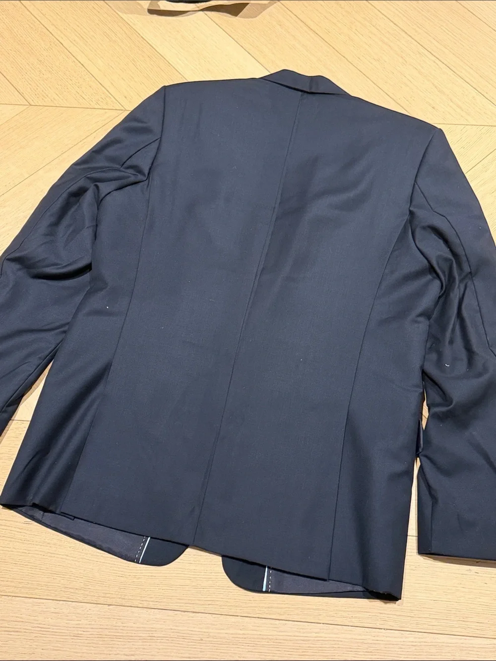Custom Tailor-Made Men’s Navy Three-Piece Suit 40R–42R 35x30